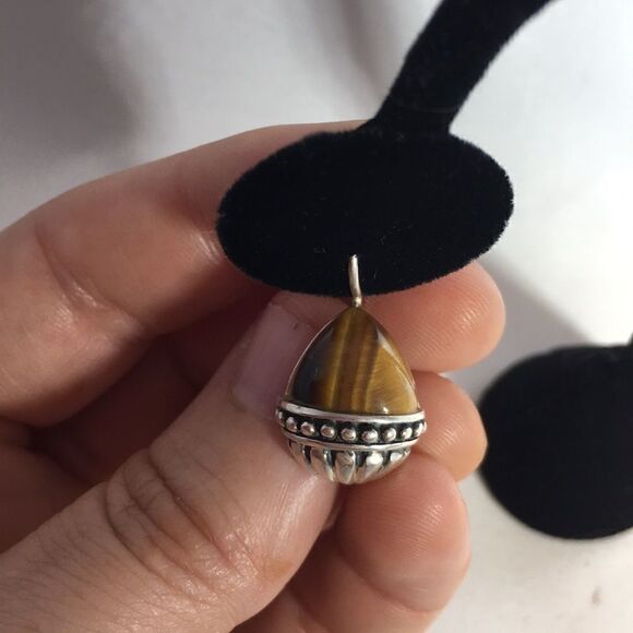 SAJEN Offerings sterling tigers eye earrings - Picture 3 of 3